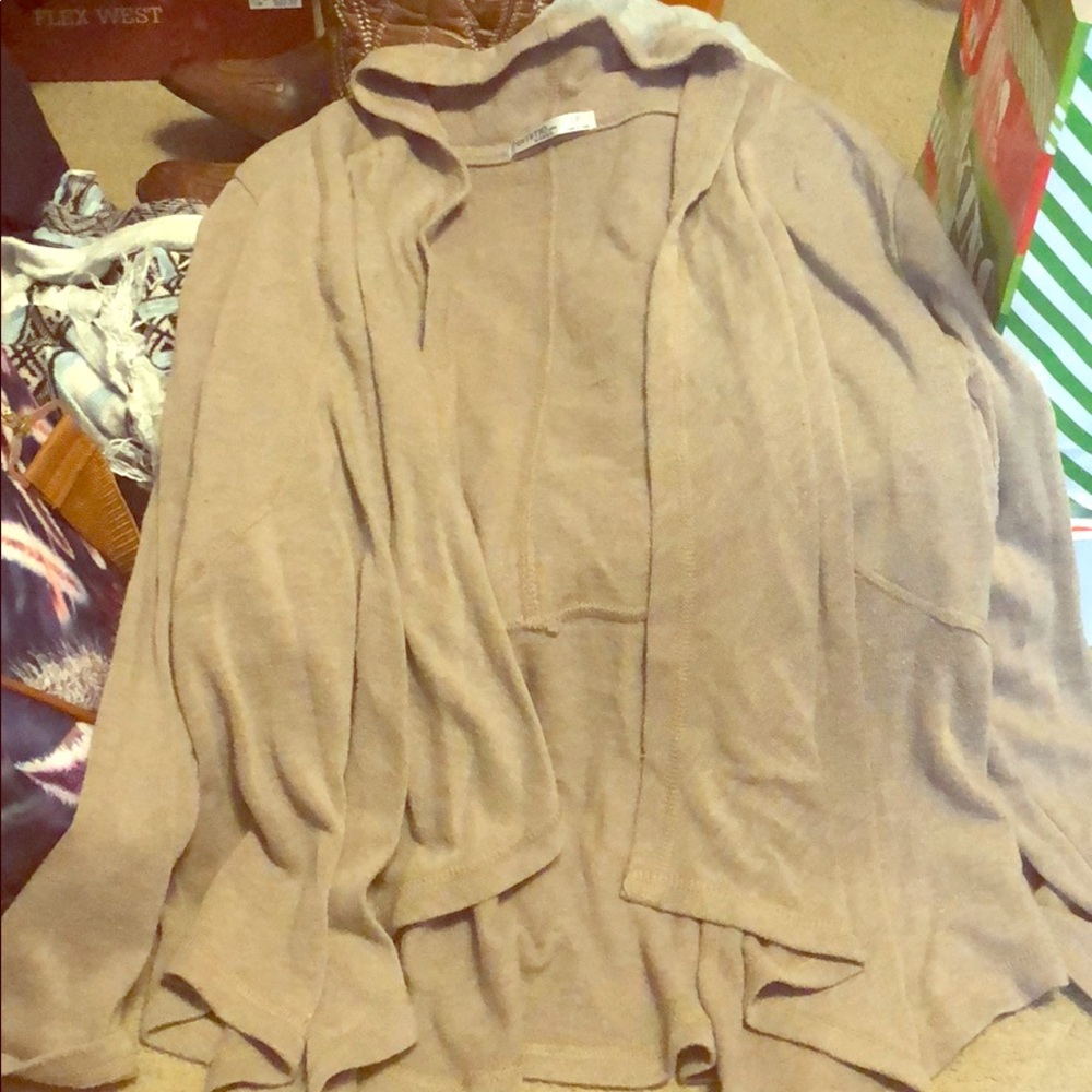 Femme petite sweater